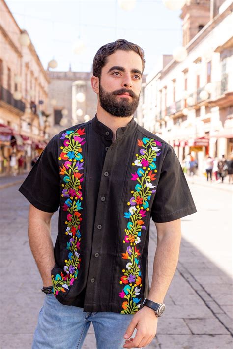 guayabera mexico.